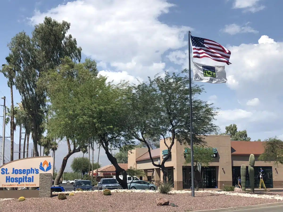 Carondelet Saint Josephs Hospital - Thumbnail 7