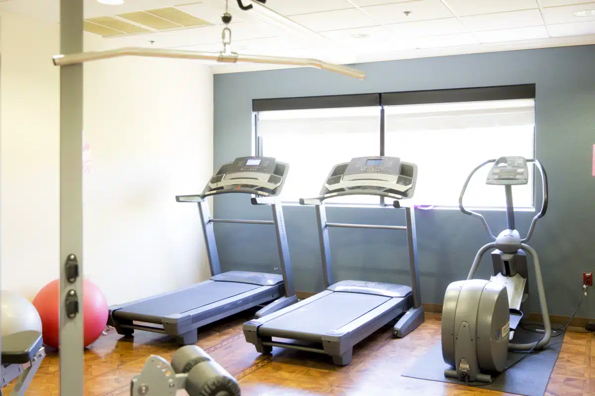 Valley Hospital - Thumbnail 3